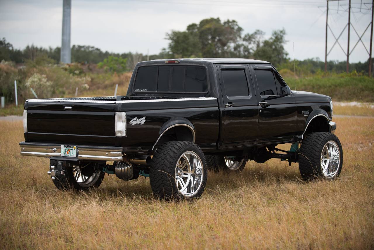 Complete Performance Clear Tail Lights - 7.3 Powerstroke (1980-1997)