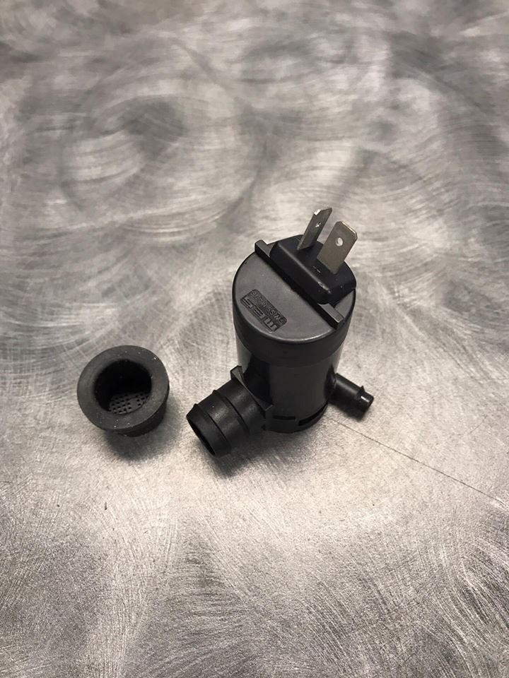 Replacement Windshield Washer Pump - 7.3 Powerstroke (1996-1997)